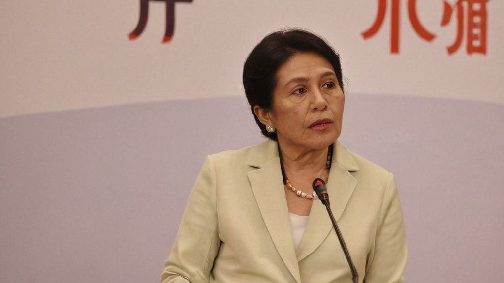 娱乐圈新宠横屏视频引爆网红事件粉丝热议