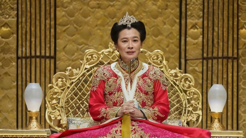某内地明星演技简直是神级看这眼神这氛围是不是有什么猫腻引发网友热议