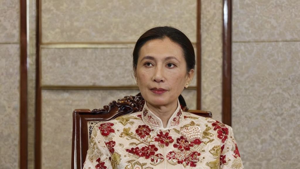 娱乐圈最新爆料让人震惊明星虚假恋情曝光引发热议