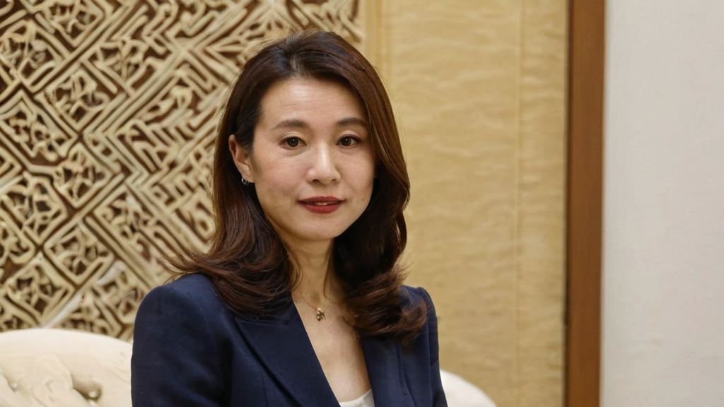 里那些光鲜亮丽的明星通过公司晋升成为明星，免费吃瓜独家揭秘娱乐圈幕后真相