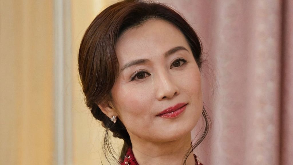 娱乐吃瓜中的小妹视频下载引发热议 与张若昀甜蜜婚讯成焦点