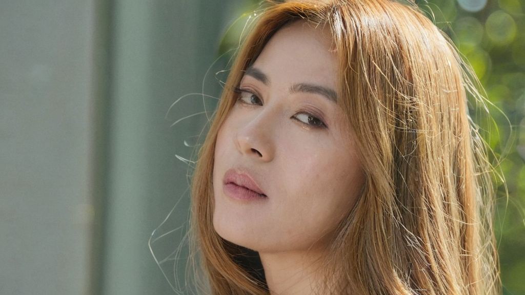 不少明星穿越奇遇引热议 直播带粉丝感受明星真实一面