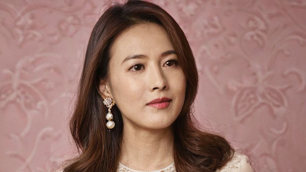 娱乐圈吃瓜主播揭秘某一线女星背后的真实故事引发争议