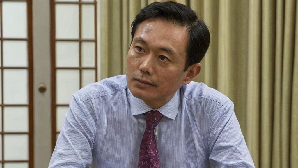 小王不仅分析了这部作品的背后秘密，瓜田里的守望者也在评论区掀起热议